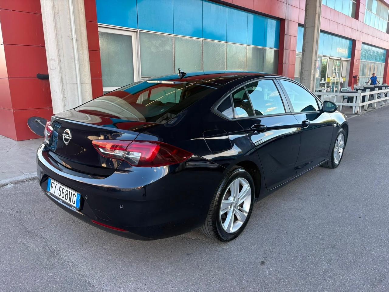 Opel Insignia 1.6 CDTI 136 CV S&S Grand Sport Business