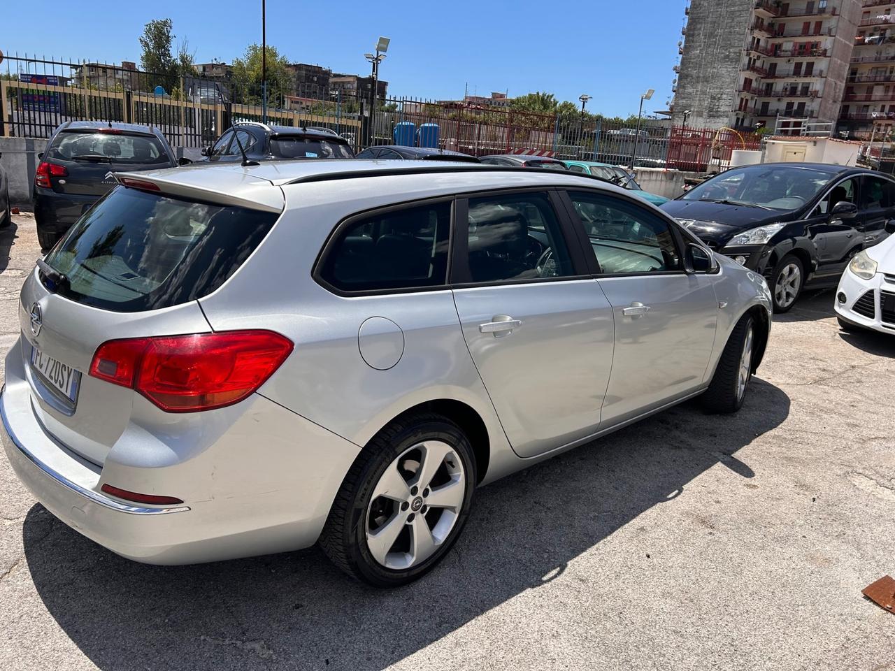 Opel Astra 1.4 Turbo 140CV Sports Tourer GPL Tech Cosmo