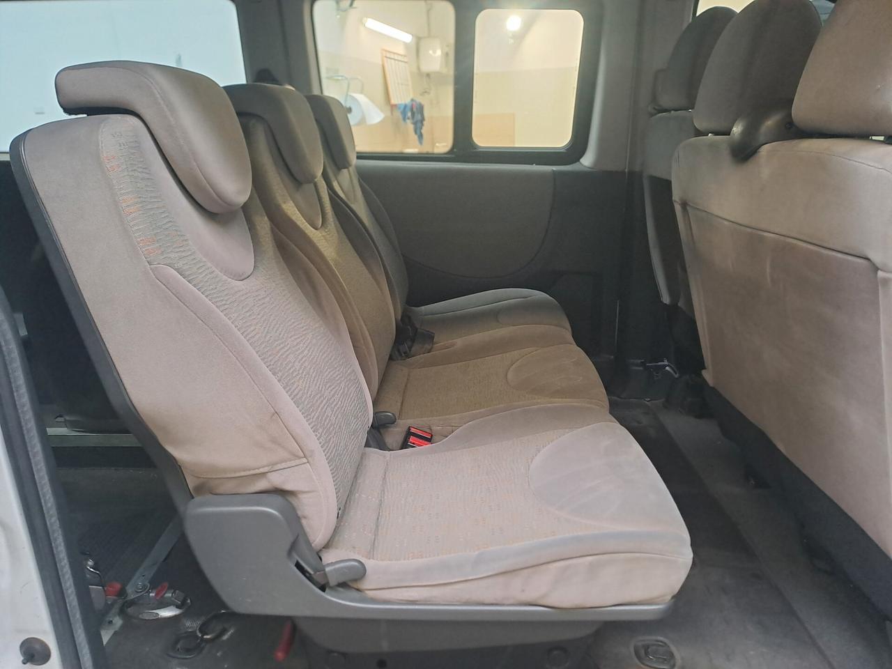 PEUGEOT EXPERT 2.0 HDI 6P + PEDANA DISABILI