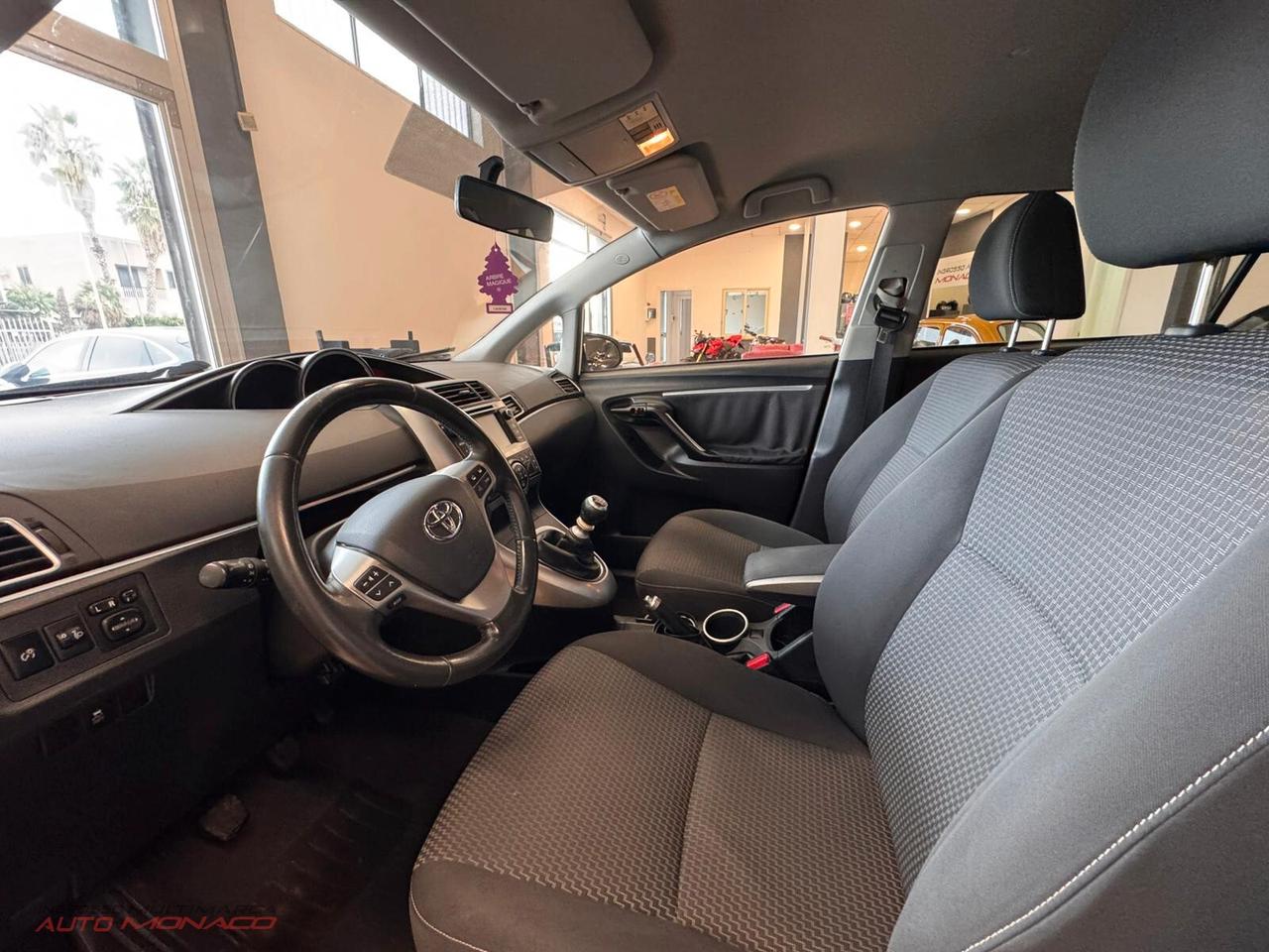 Toyota Verso 1.6 D-4D 110cv 2015