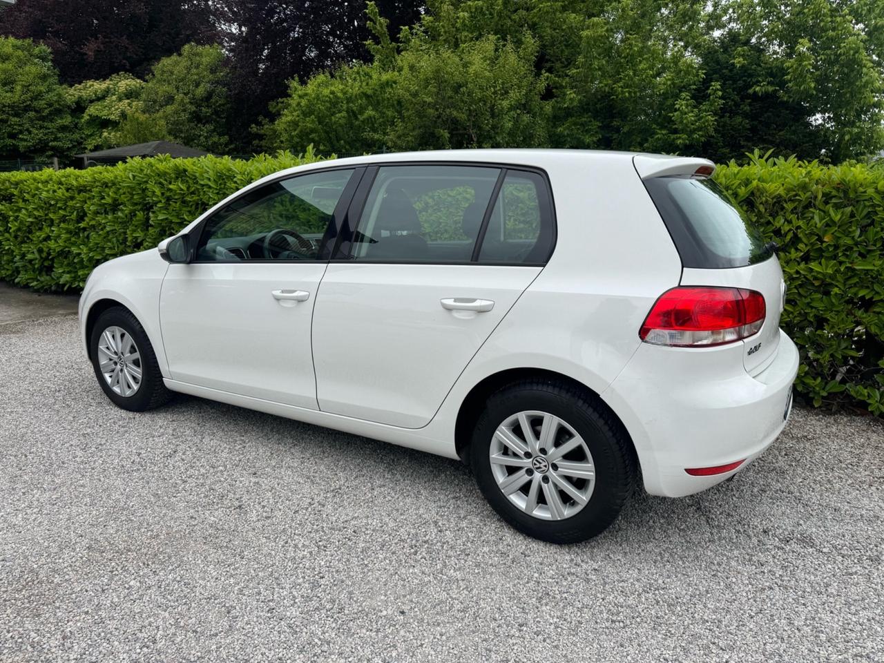 Volkswagen Golf 1.6 TDI Highline - IMPECCABILE