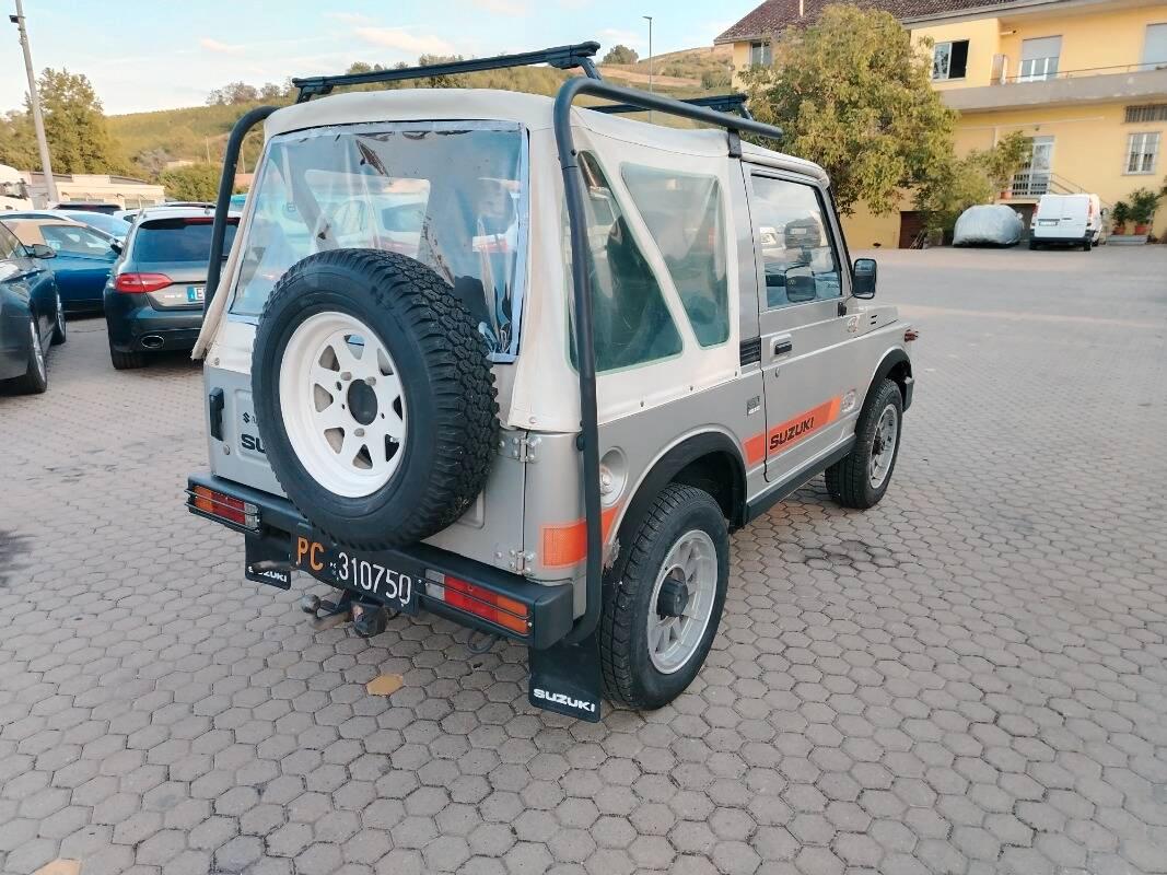 Suzuki SJ 410 SJ 410 JS