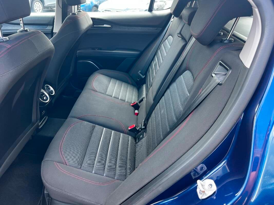 Alfa Romeo Stelvio 2.2 t Rosso Edizione rwd 160cv auto