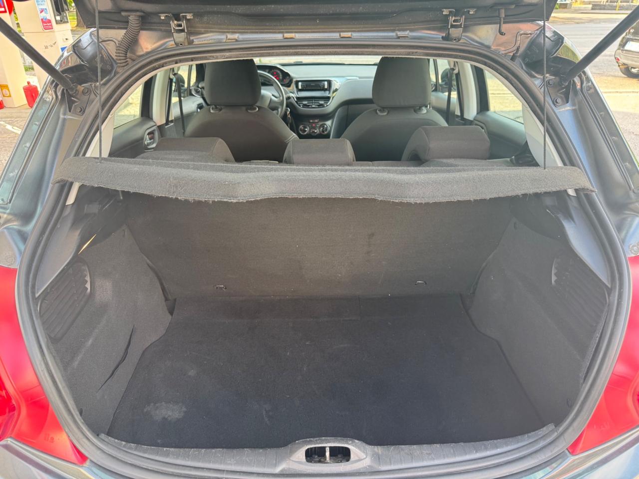 Peugeot 208 1.2 VTi 82 CV 5 porte Allure