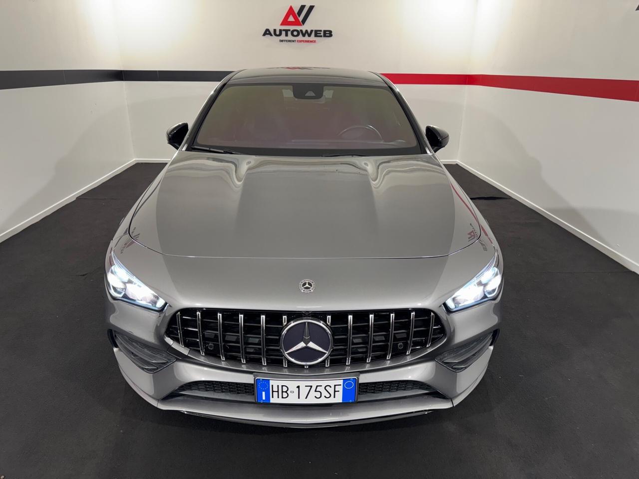 Mercedes-benz CLA 200 d Amg Premium Full optional Berlina