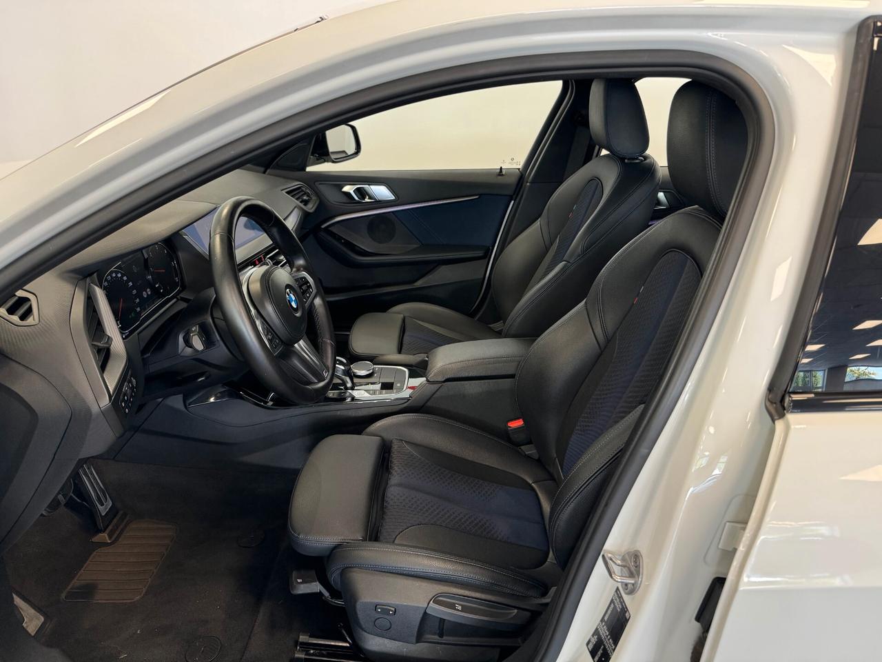 Bmw 116 116d 5p. Msport AUTOMATICO TAGLIANDI BMW PERFETTA