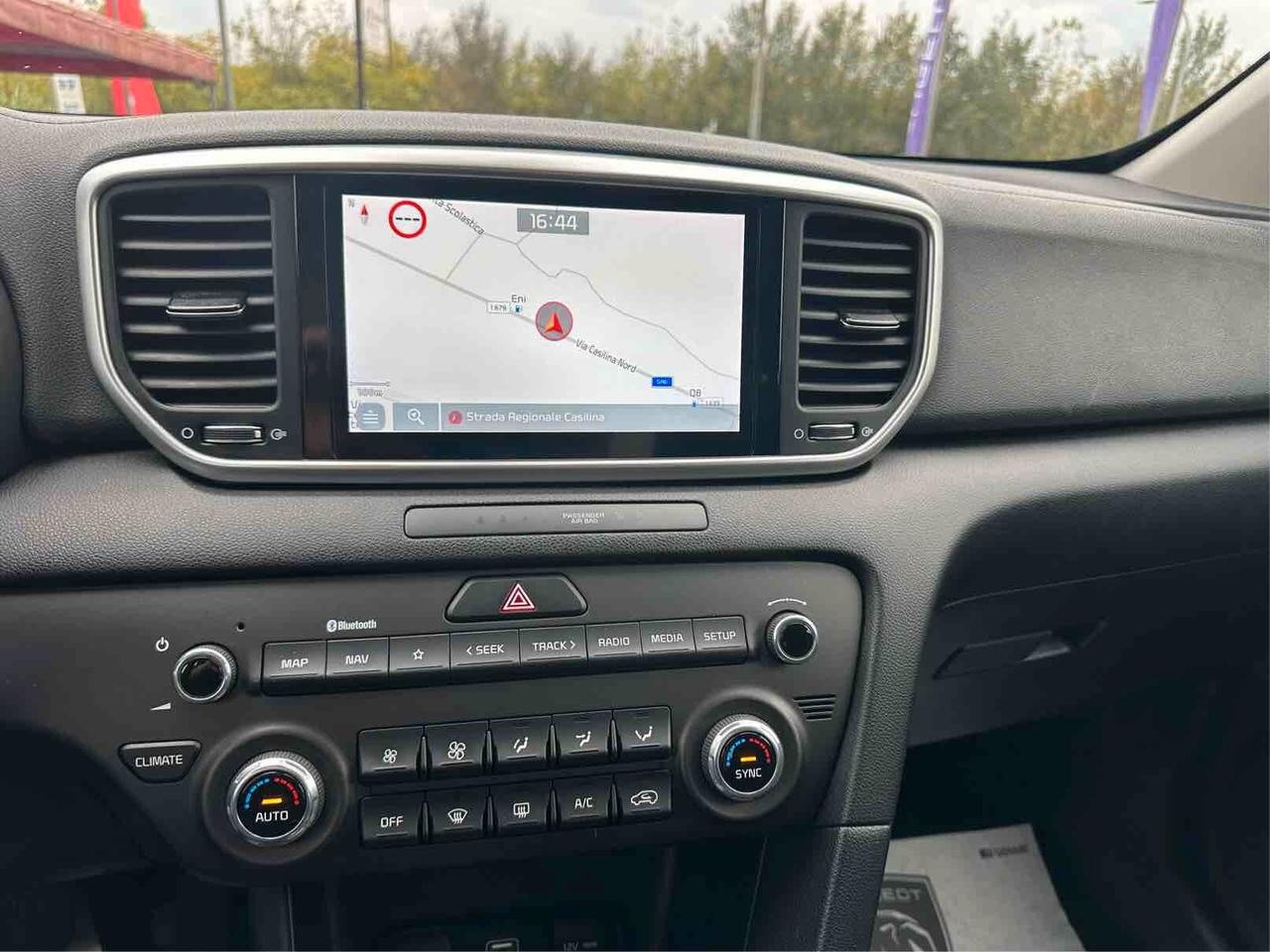 Kia Sportage 1.6 CRDI 115 CV 2WD Business Class CAMBIO AUTOMATICO
