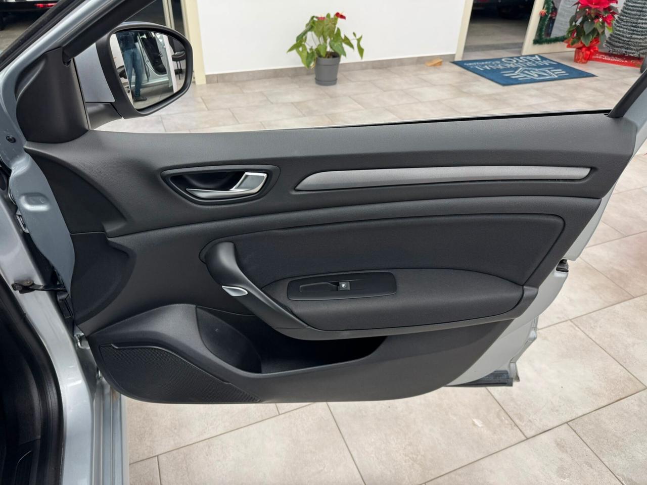 Renault Megane Mégane Sporter Blue dCi 115 CV EDC Techno