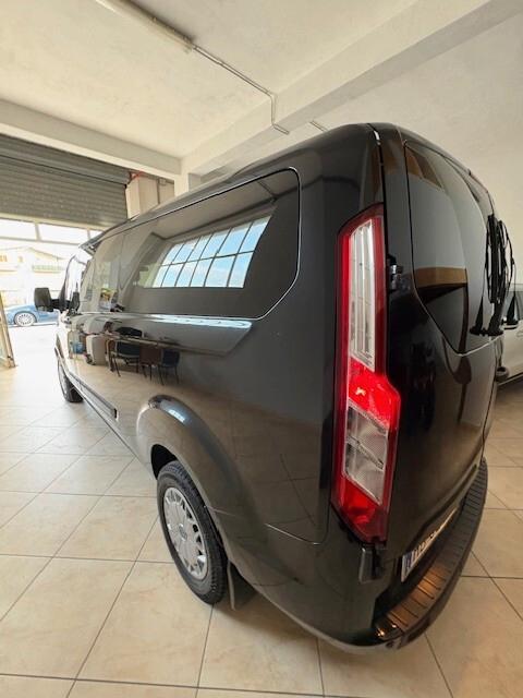NOLEGGIO Ford Transit 9 posti