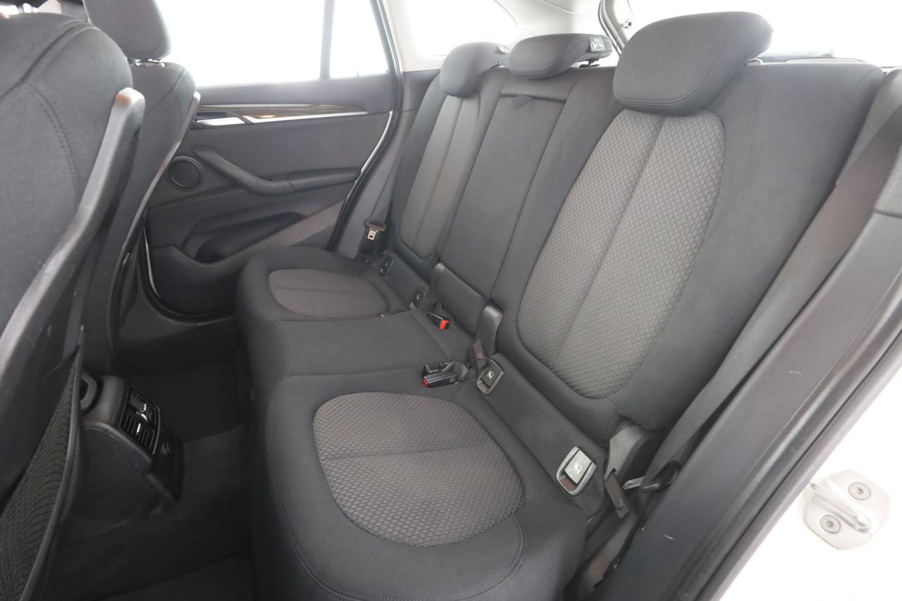 BMW X1 (F48) X1 sDrive18d Advantage