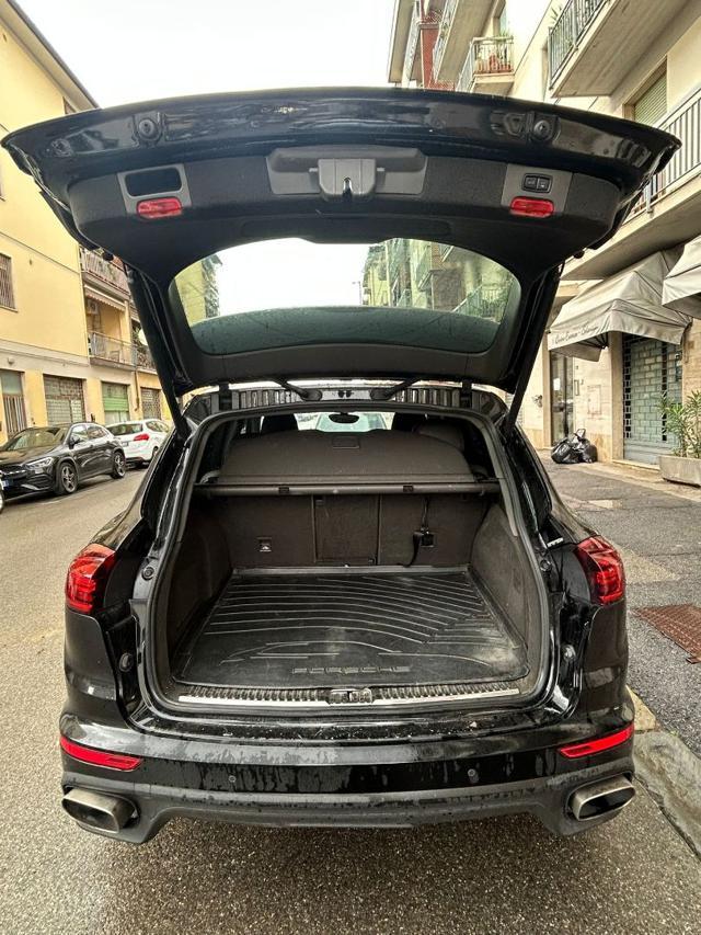 PORSCHE Cayenne 3.0 Diesel