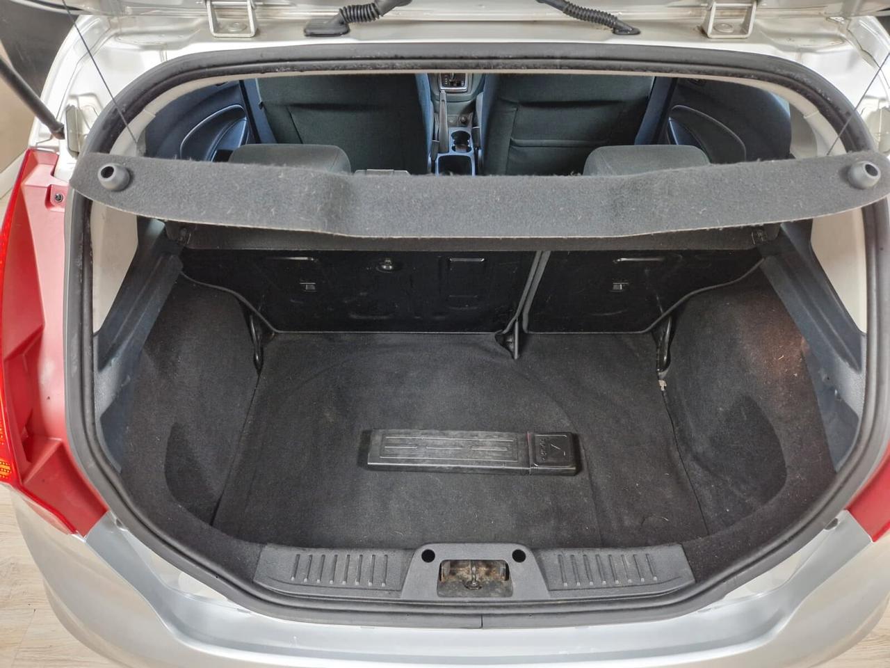 Ford Fiesta 1.4 AUTOMATICA