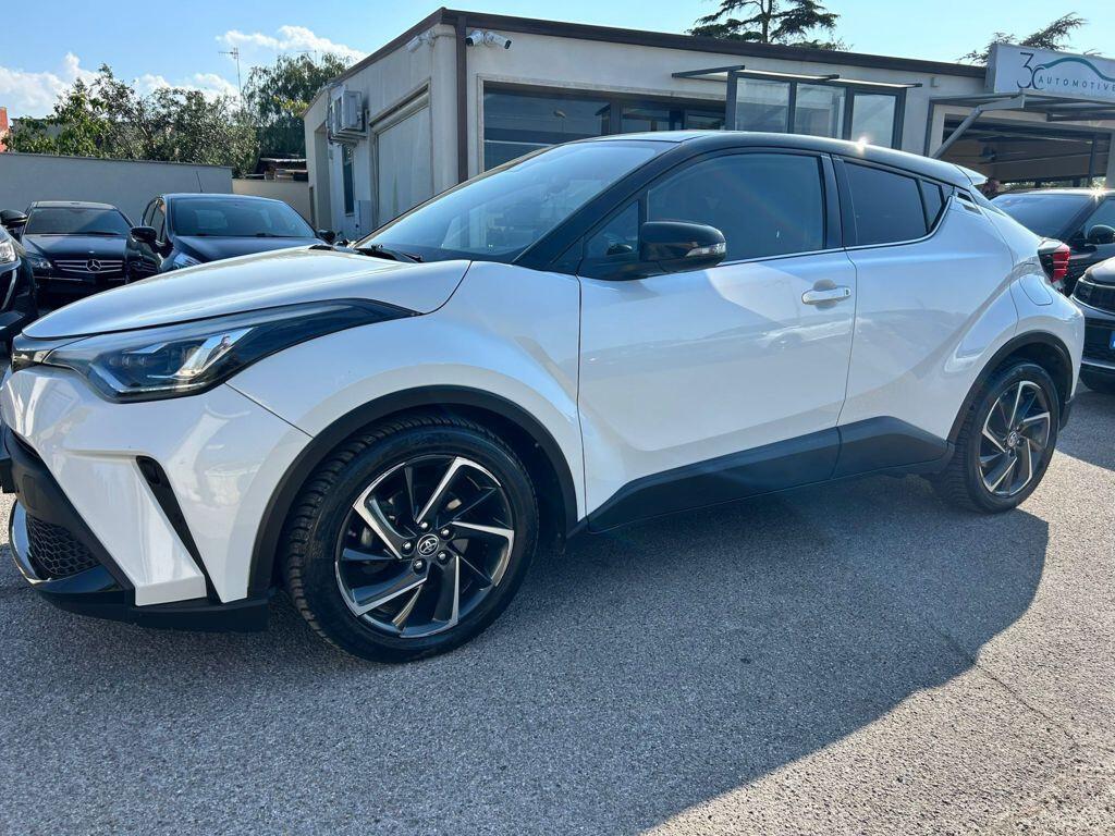 Toyota C-HR 2.0 Hybrid E-CVT Style