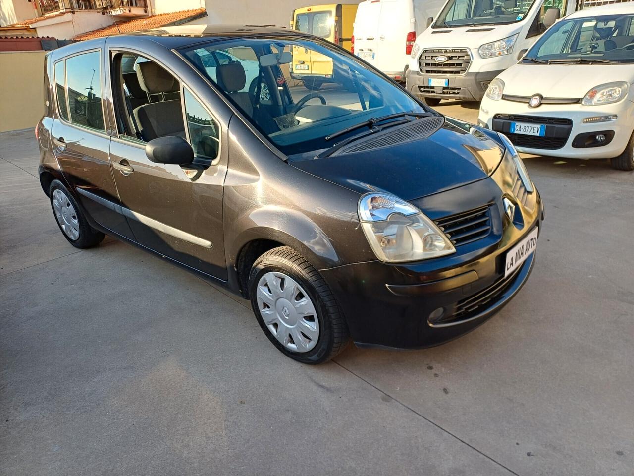 Renault Modus 1.5 dCi 85CV Dynamique