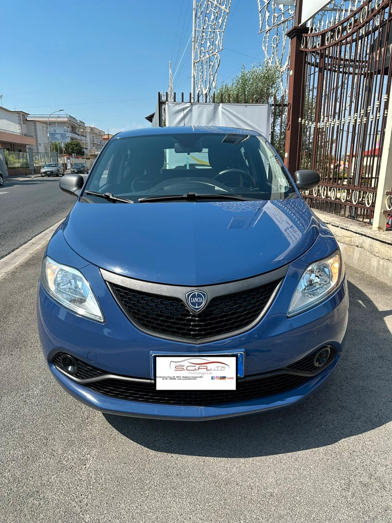 Lancia Ypsilon 0.9 TwinAir 85 CV 5 porte Metano Ecochic Elefantino