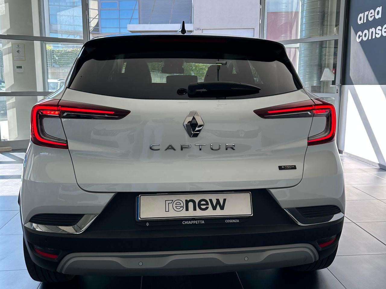 Renault Captur 1.6 e-tech full hybrid techno 145cv auto