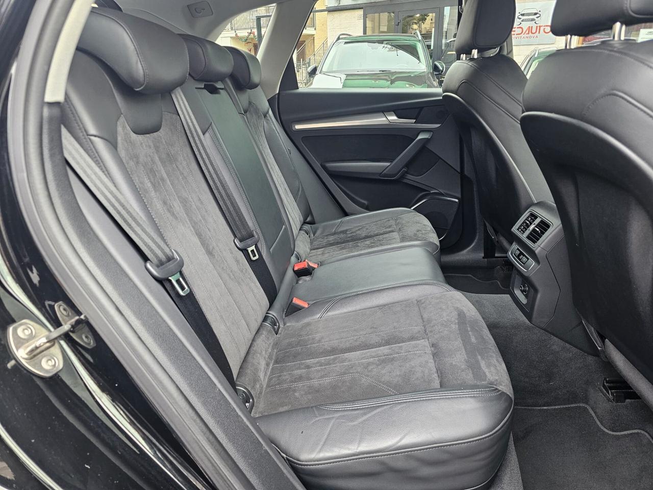 Audi Q5 30 TDI S tronic line plus