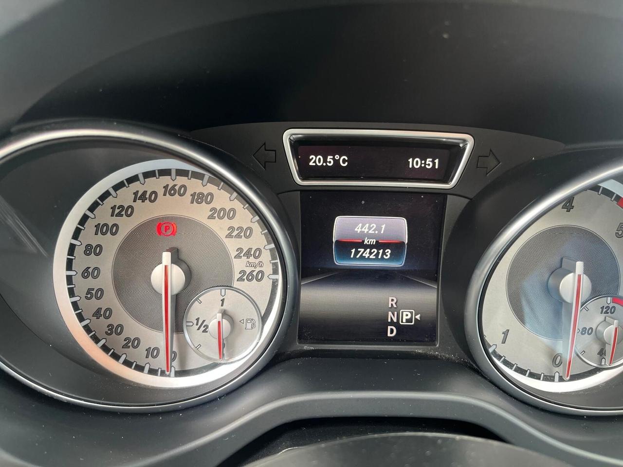 Mercedes-benz GLA 200 d Automatic