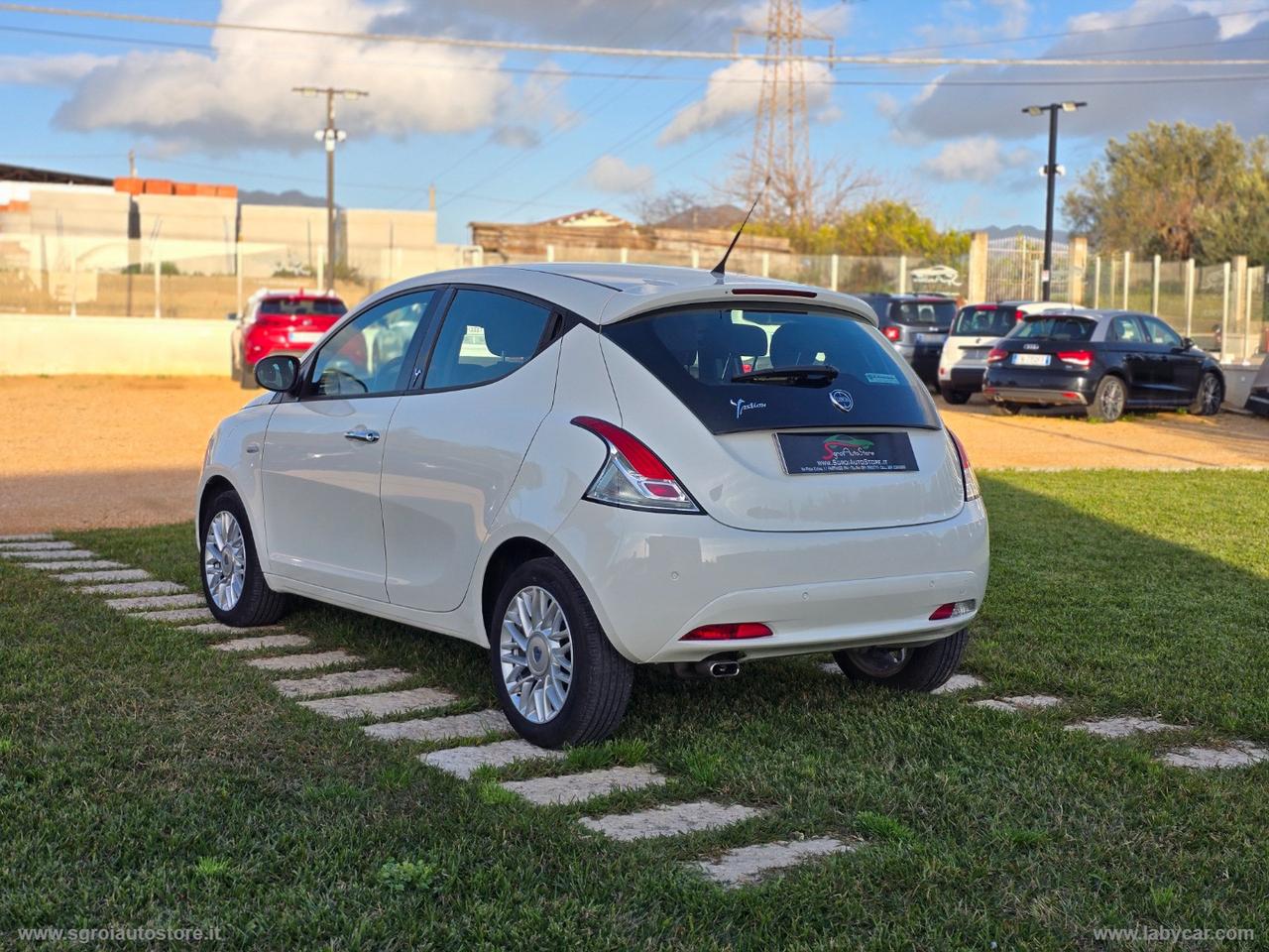 LANCIA Ypsilon 1.3 MJT 95 CV 5p. S&S Gold