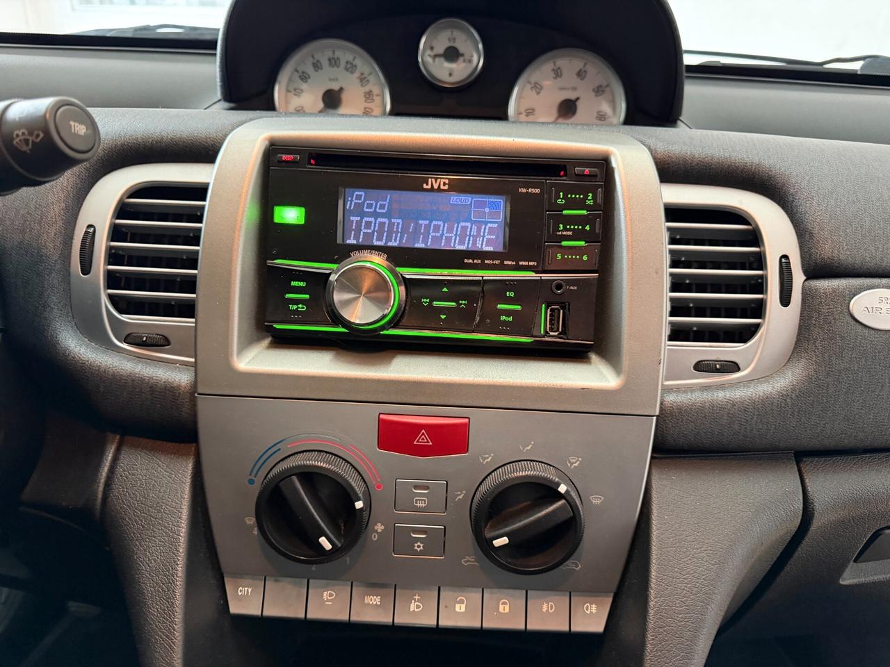 Lancia Ypsilon 2011 1.4 Unyca Ecochic GPL OK NEOPATENTATI