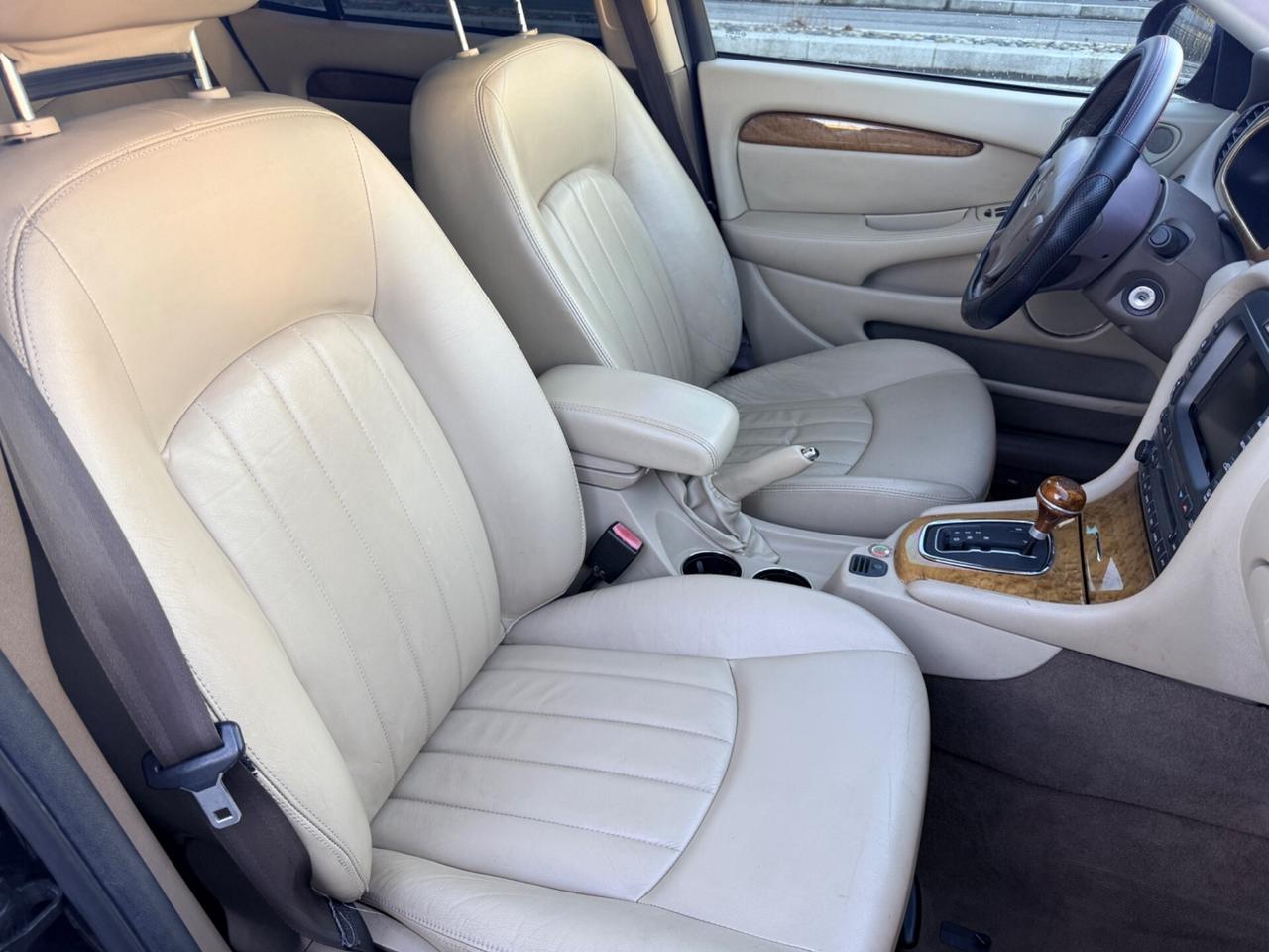 Jaguar X-Type 3.0 V6 24V 4x4 230cv ASI/CRS