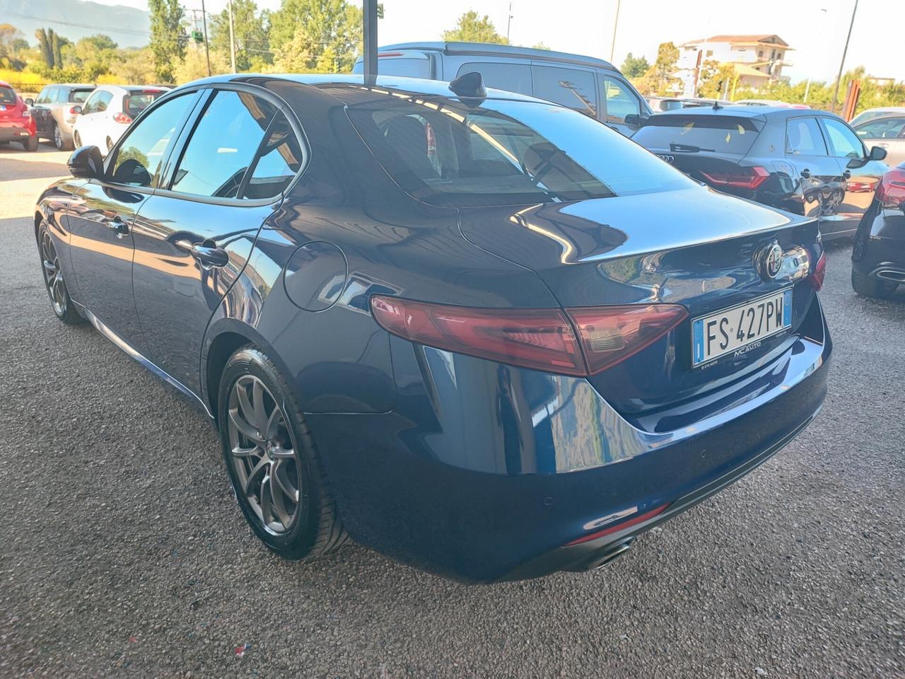 Alfa Romeo Giulia 2.2 Turbodiesel 136 CV AT8