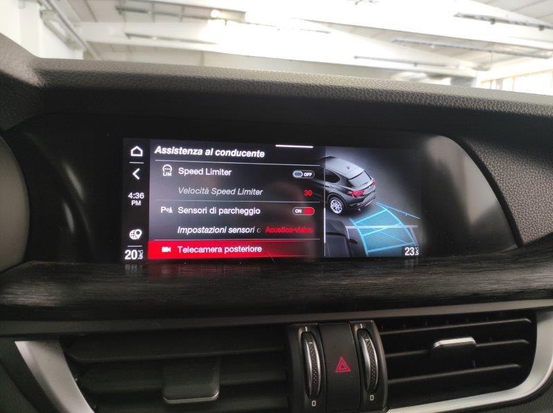 ALFA ROMEO Stelvio - Stelvio 2.2 Turbodiesel 160 CV AT8 RWD Super Business