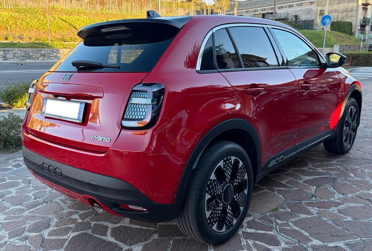 Fiat 600 Hybrid 100 CV DCT MHEV La Prima