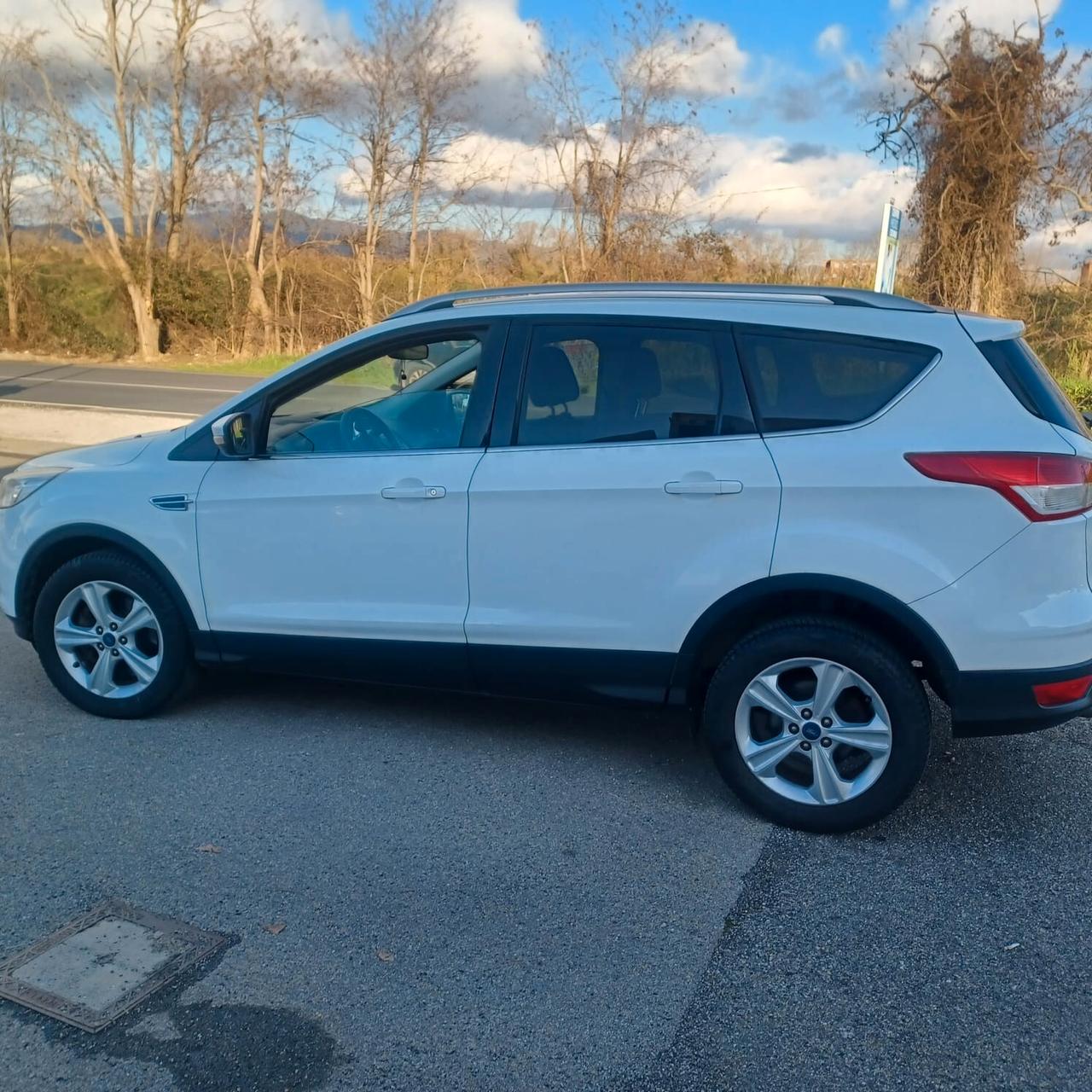 117.938KM KUGA 2.0 TDI PERFETTO