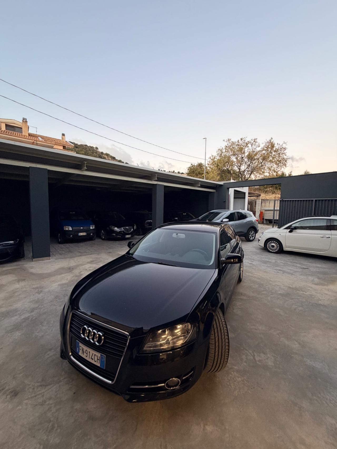 Audi A3 1.6 TDI 105 CV CR Ambition