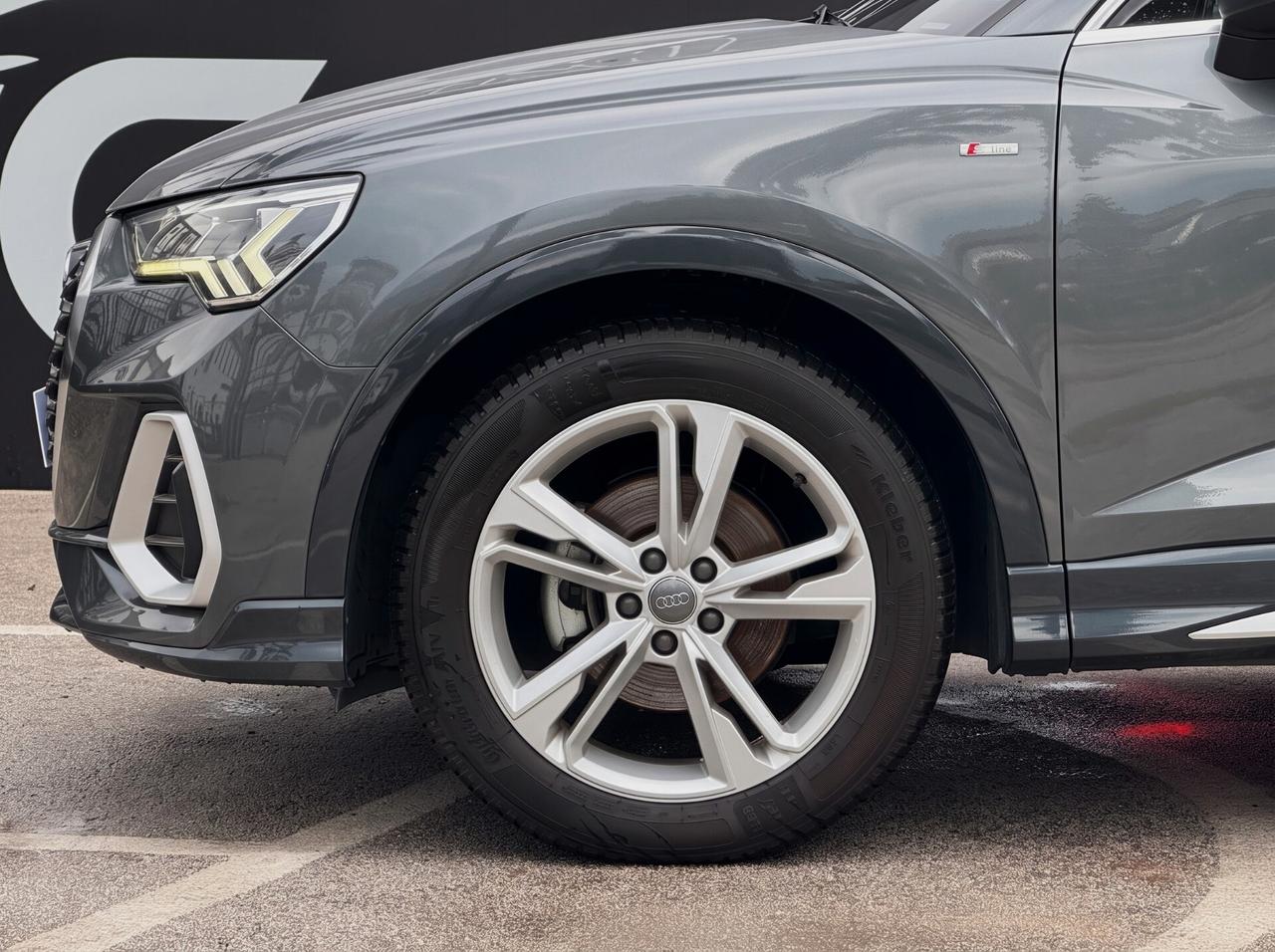 Audi Q3 Sportback 35 TDI S line Plus TETTO