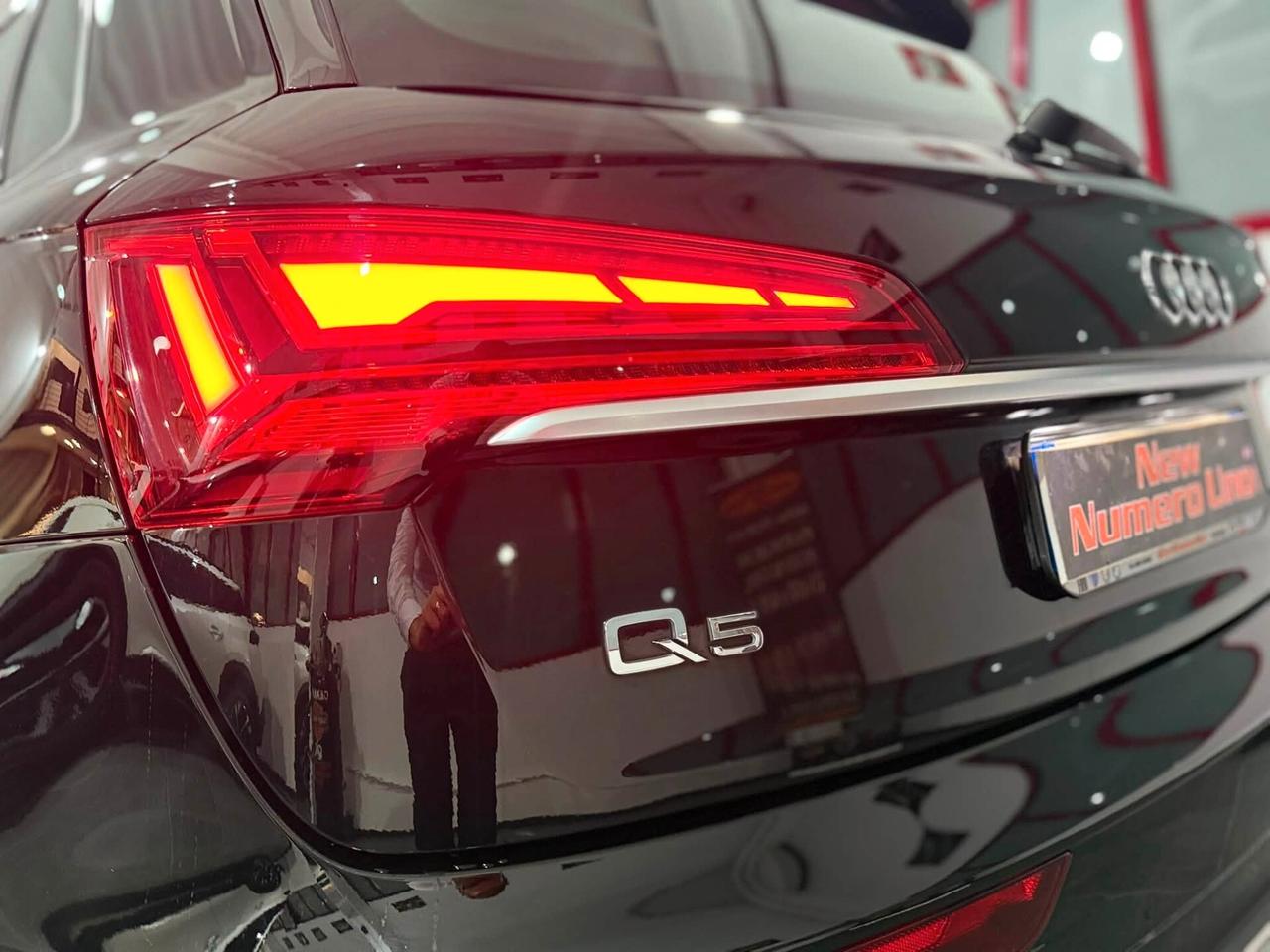 Audi Q5 2.0 TDI S-Tronic Mhev 35 Business Plus 2023