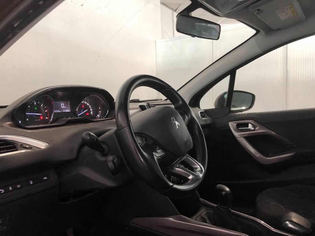 Peugeot 2008 1.6 e-HDi Allure