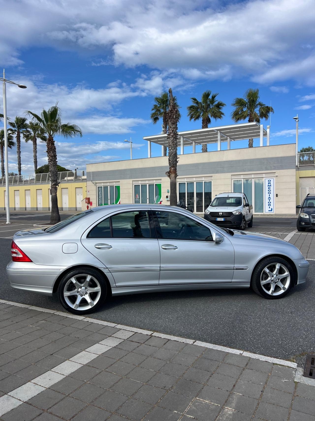Mercedes-benz C 220 CDI cat Avantgarde