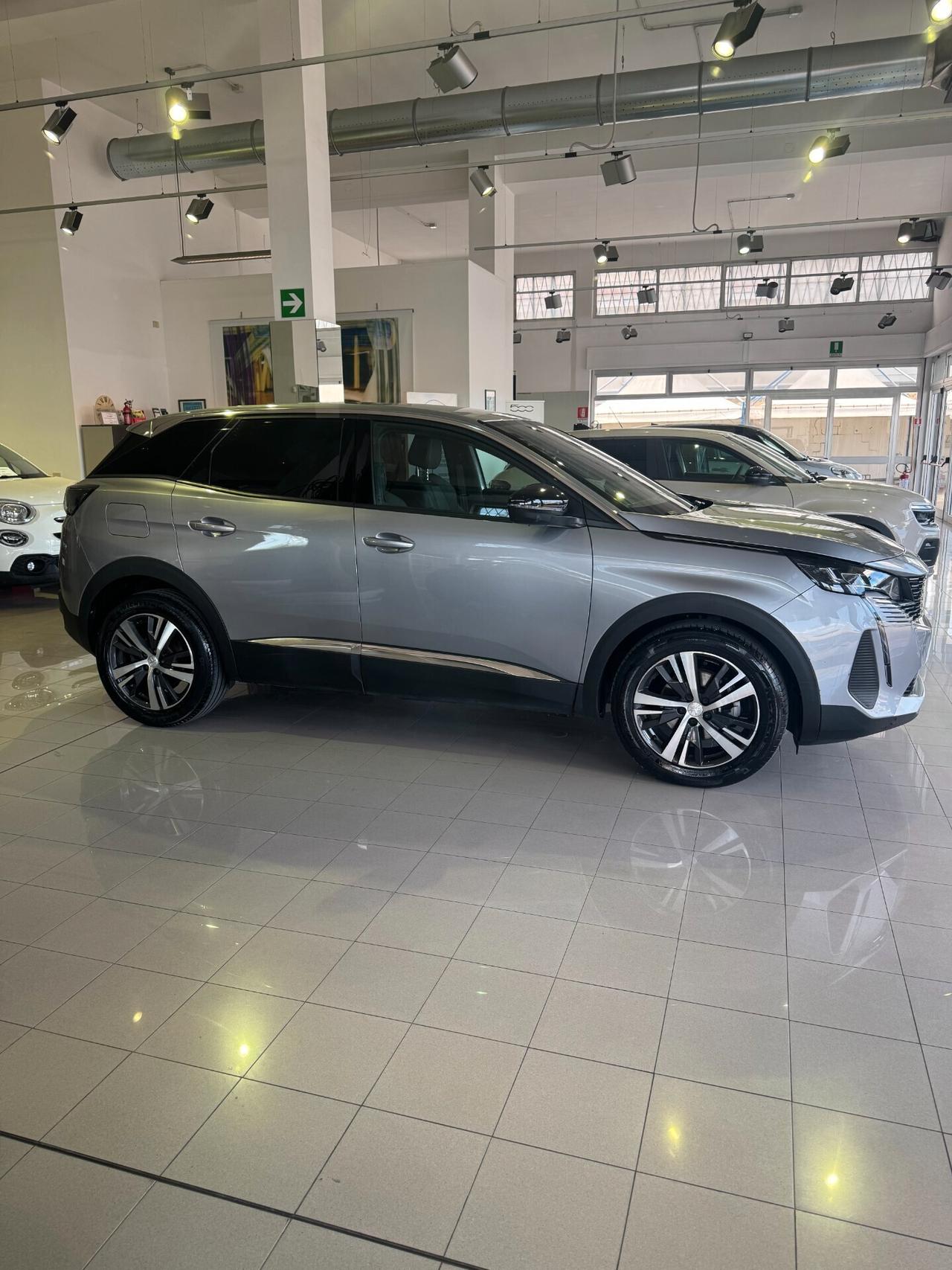 PEUGEOT 3008 HDi 130 S&S EAT8 Allure Pack FULL OPTIONAL IMMATRICOLAZIONE MAGGIO 2024