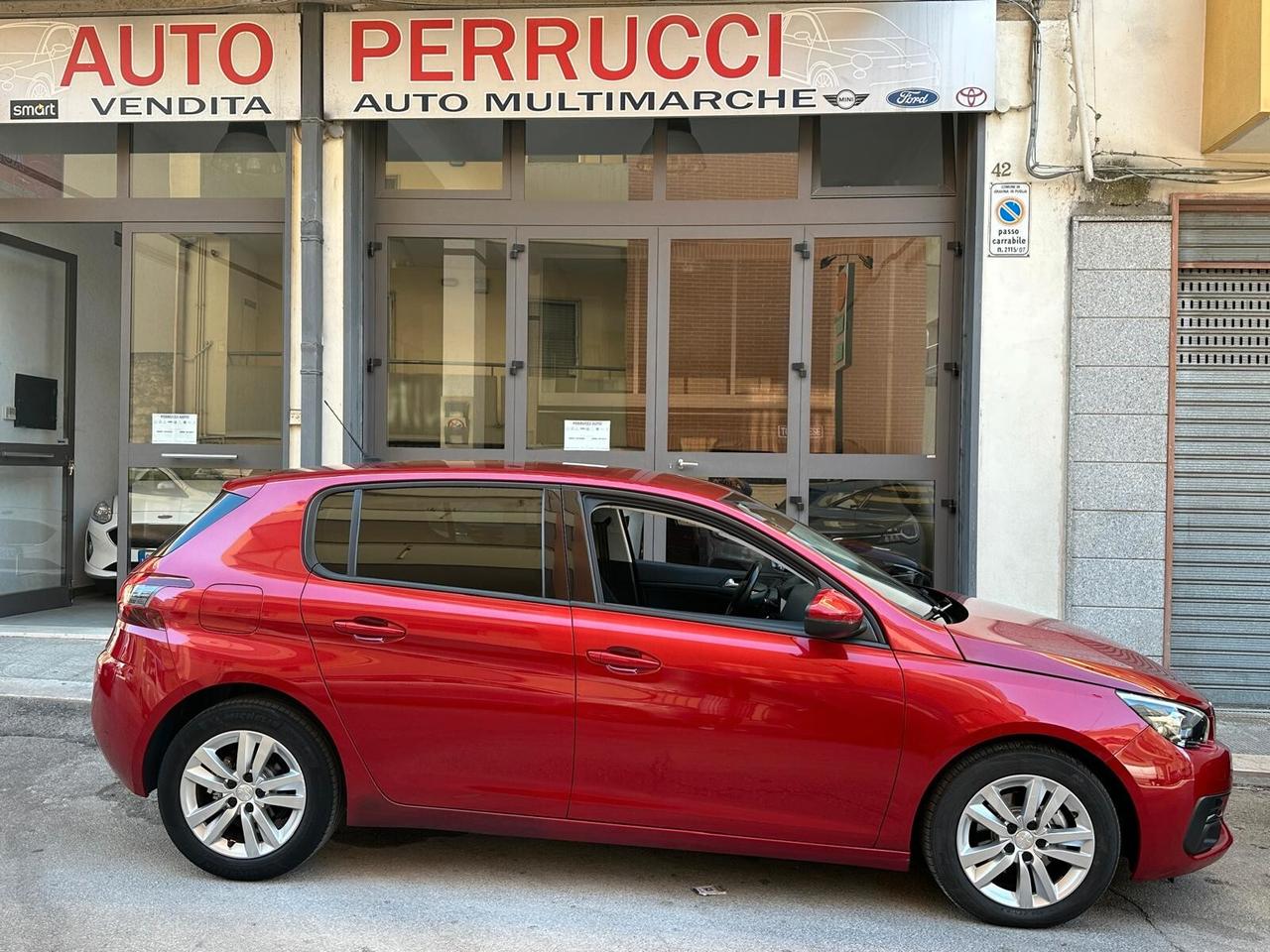 Peugeot 308 Berlina 1.5 130CV Allure