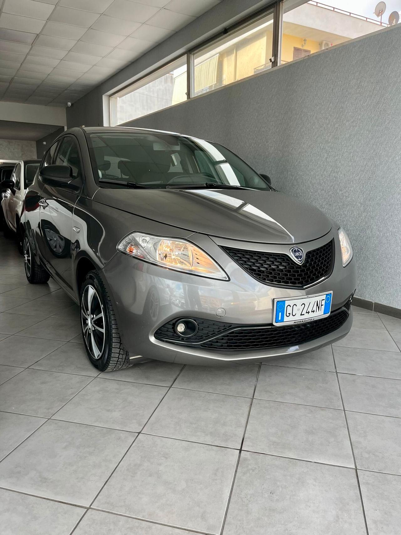 Lancia Ypsilon 1.2 69 CV 5 porte GPL Ecochic Gold
