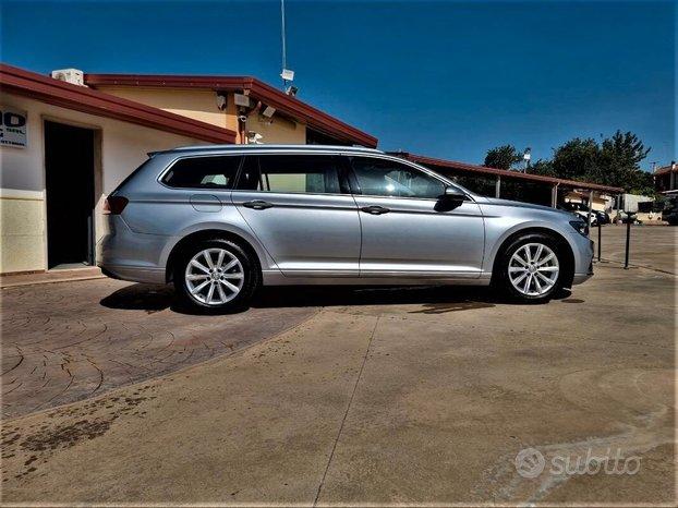 Volkswagen Passat VIII 2019 Variant 1.6 tdi Business 120cv dsg