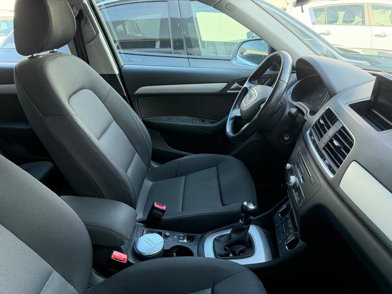Audi Q3 2.0 TDI 120 CV Business -101-