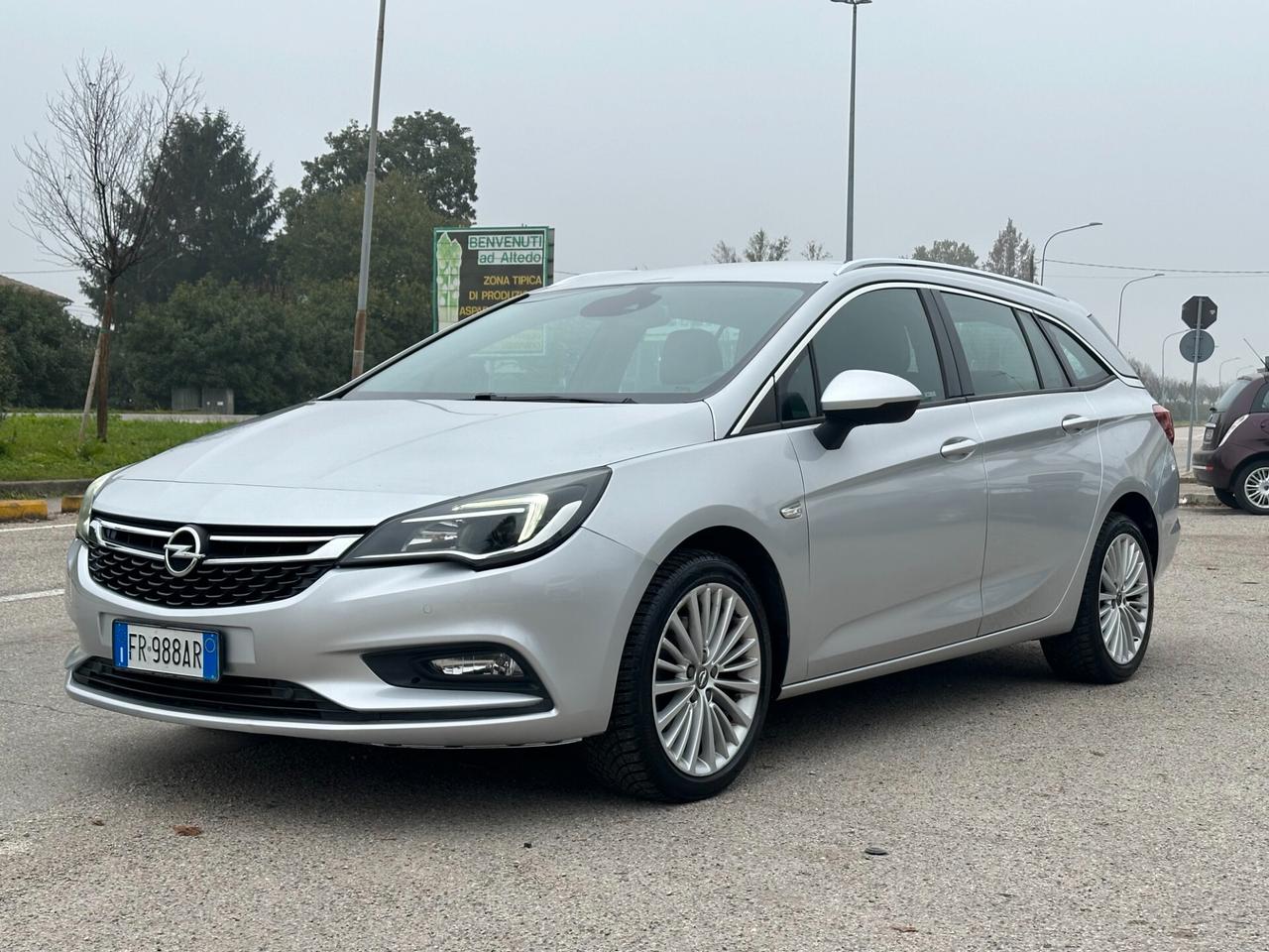 Opel Astra 1.6 CDTi 136CV Sports Tourer Innovation