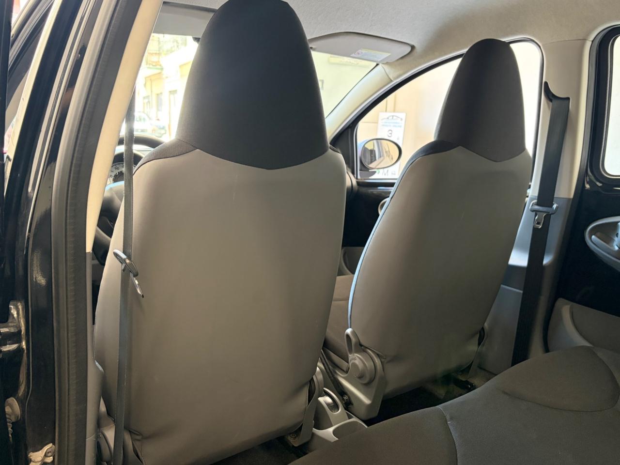 Toyota Aygo 1.0 5 porte Now 12 MESI DI GARANZIA