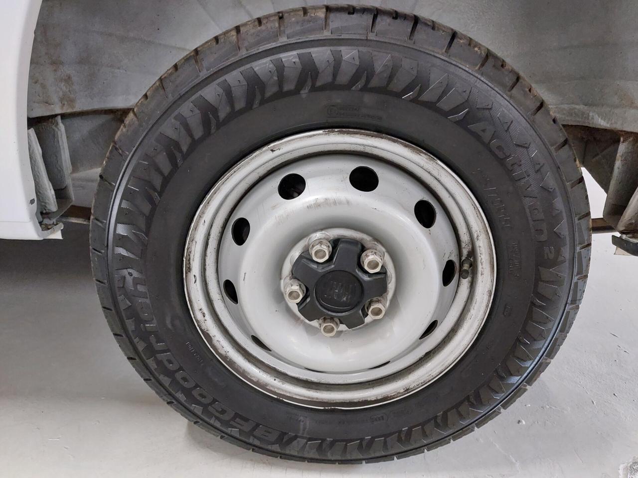 FIAT Ducato (4ª serie) Ducato 33 2.2 Mjt 140CV...