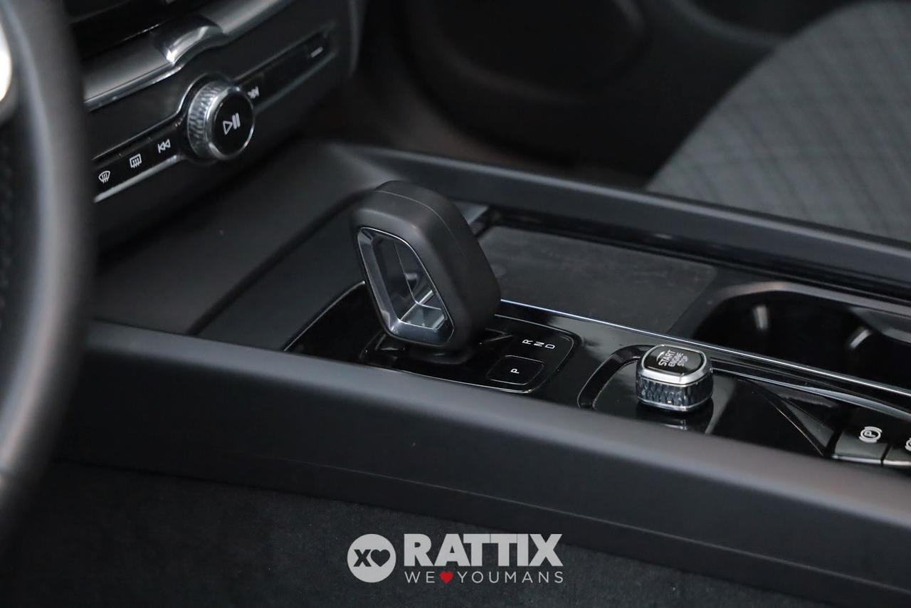 Volvo XC60 2.0 B4 Core Auto