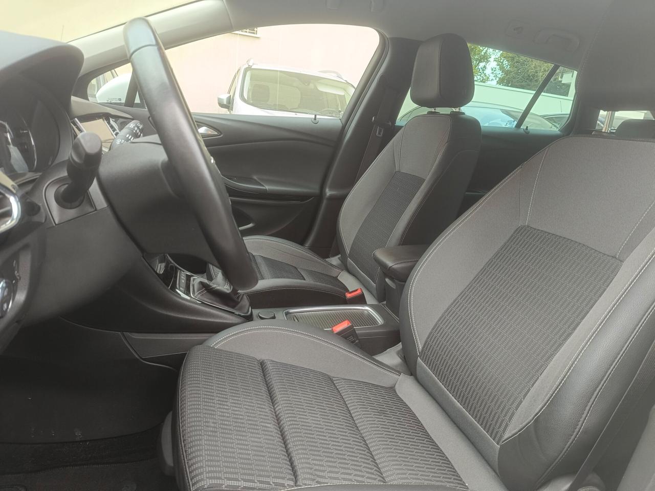 Opel Astra 1.5 CDTI 105 CV Ultimate