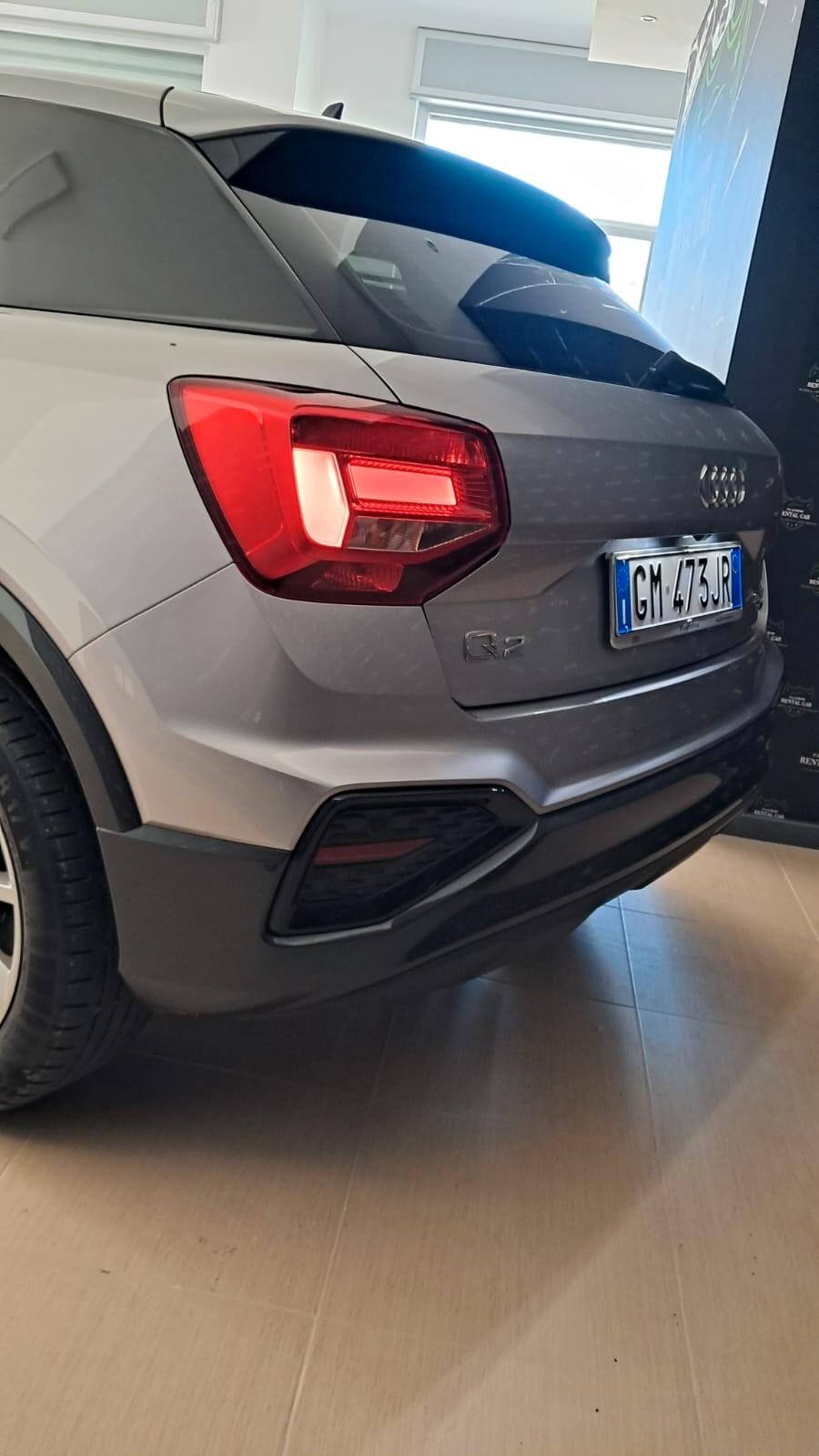 Audi Q2 35 TDI quattro S tronic Business