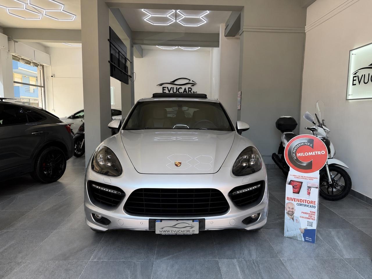 Porsche Cayenne 4.8 GTS