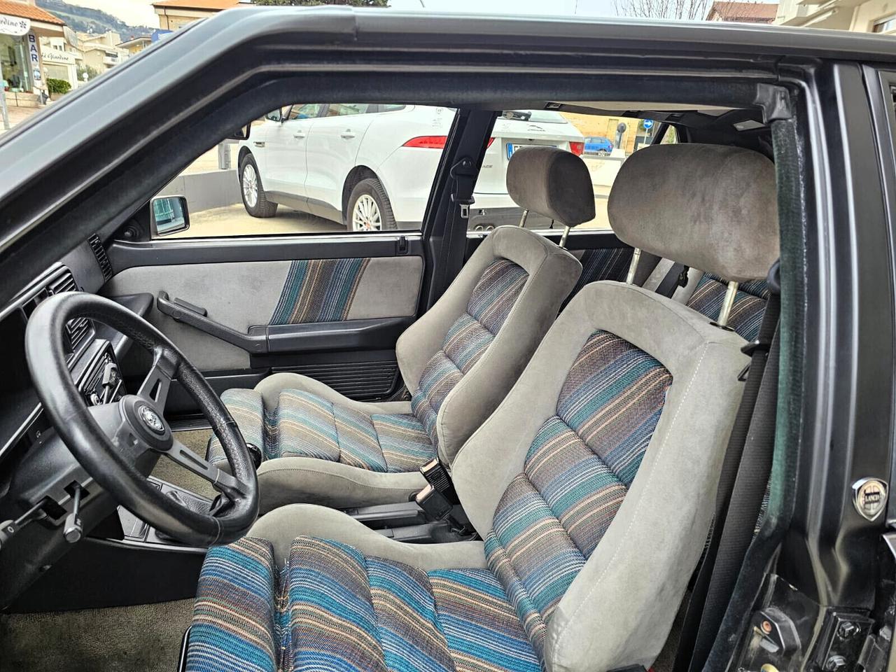 Lancia Delta 2.0i.e. turbo 16V HF integrale