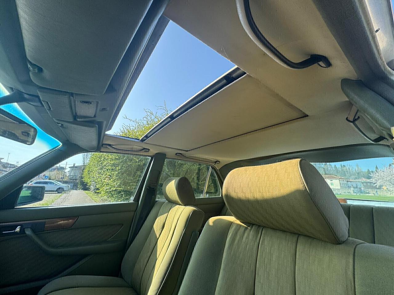 Mercedes-benz S-Series 280 SE