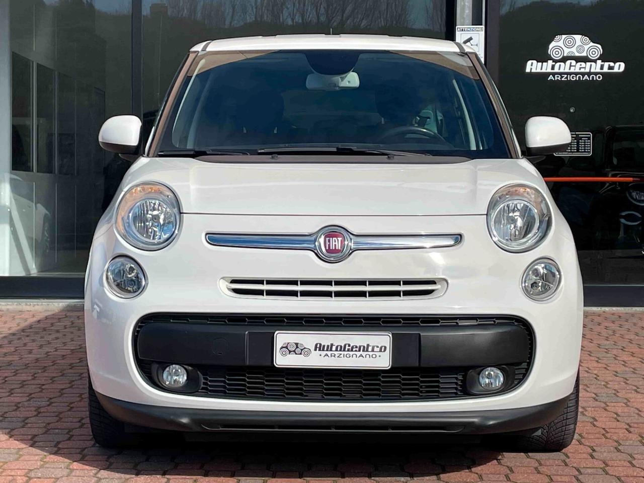 Fiat 500L Living 1.6 Multijet 105 CV Lounge 7 POSTI / NEOPATENTATI