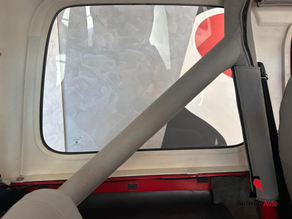 Jeep Wrangler Hard Top 2.5 Laredo